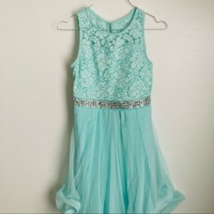 Turquoise dress girl